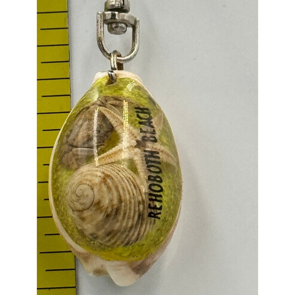 Rehoboth Beach Souvenir Keychain Cowrie Shell Starfish Resin Inlay Vintage Style